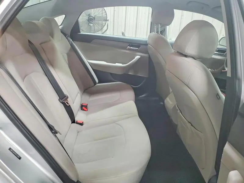 2019 HYUNDAI SONATA SE  