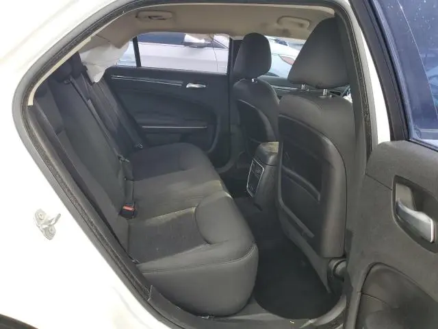 2019 CHRYSLER 300 TOURING  