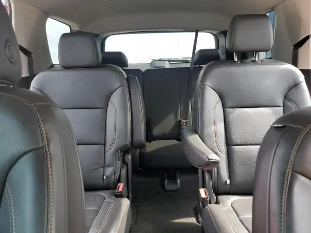 2021 CHEVROLET TRAVERSE LT  