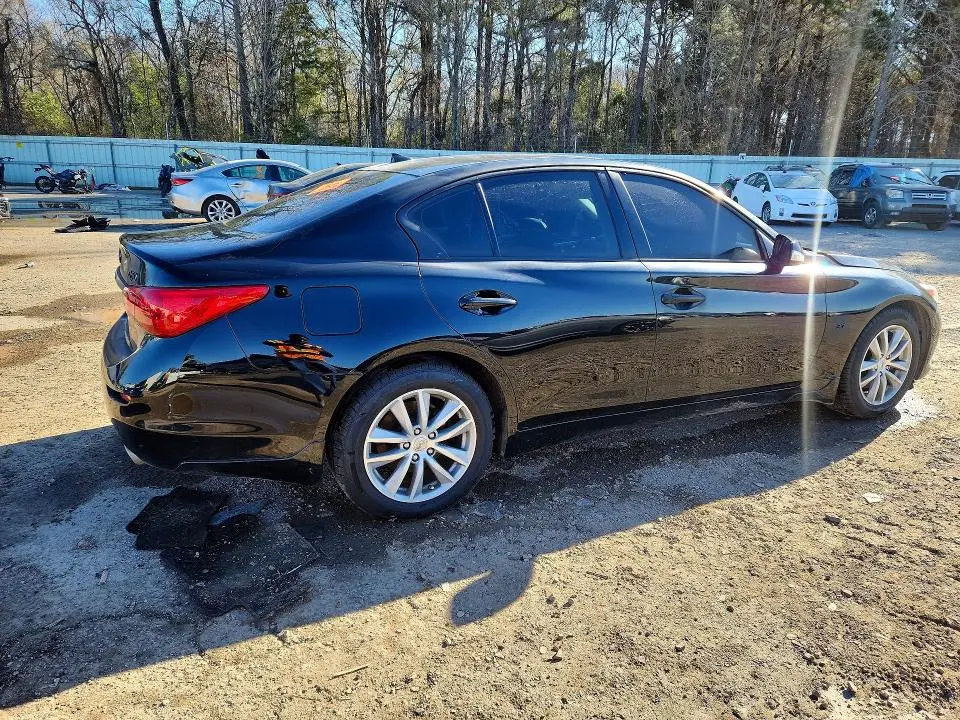 2015 INFINITI Q50 PREMIUM  
