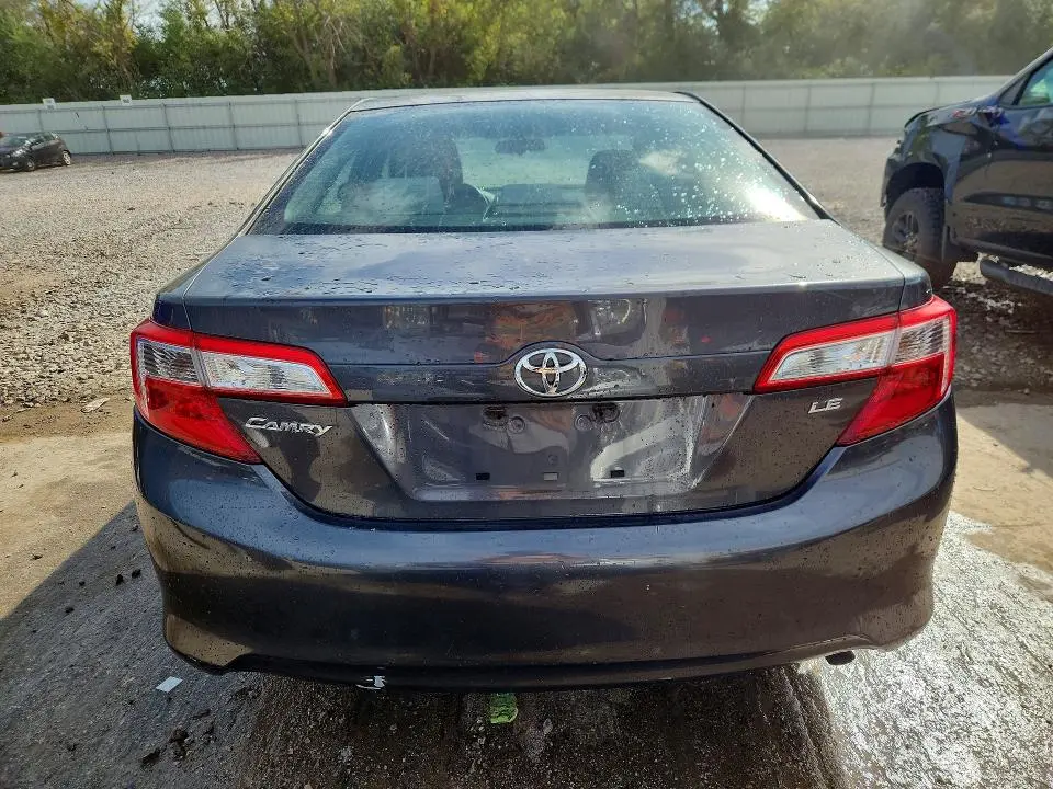 2012 TOYOTA CAMRY LE  