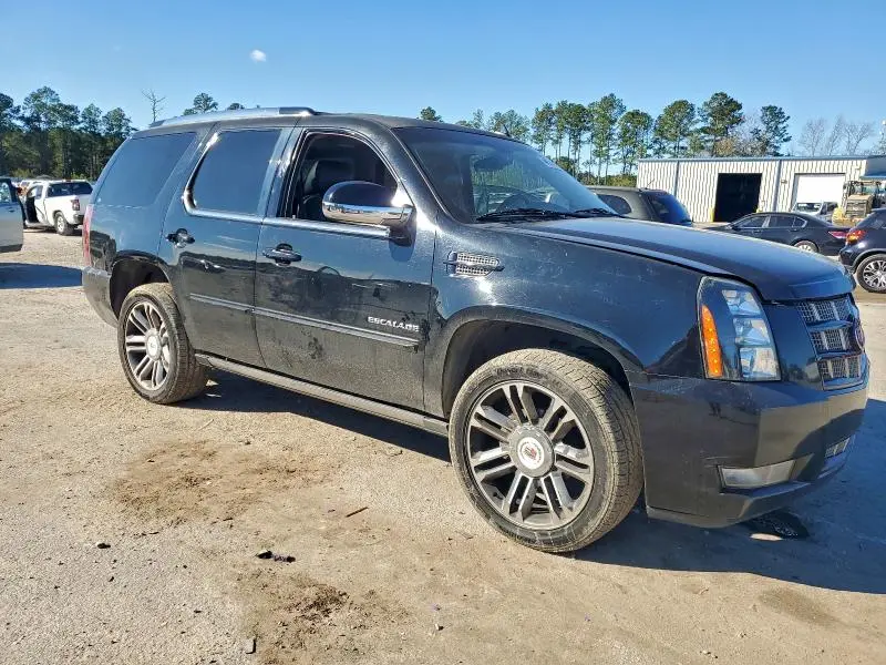2014 CADILLAC ESCALADE PREMIUM  