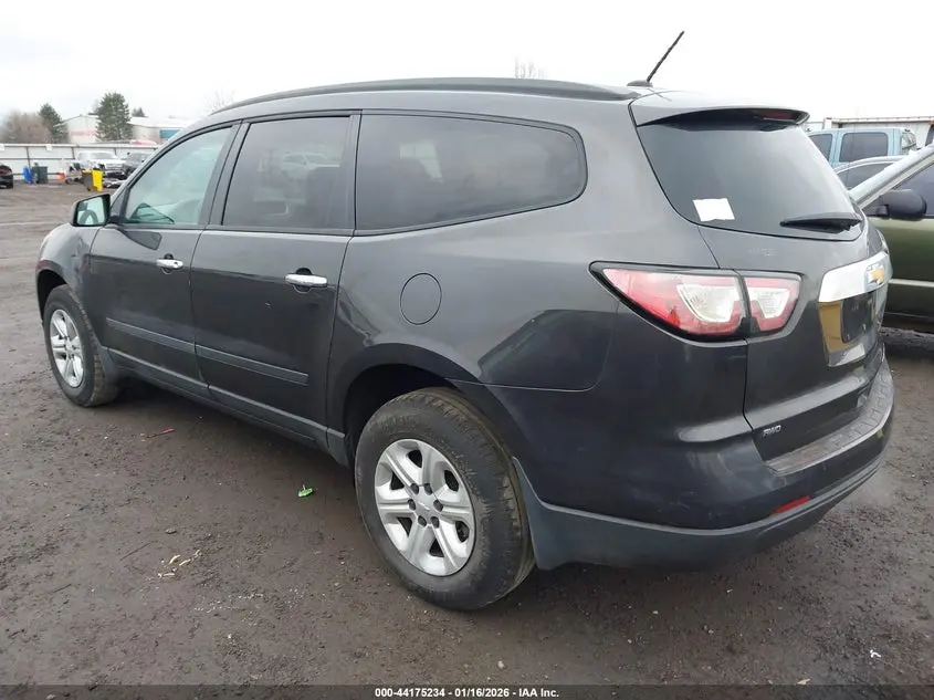 2014 CHEVROLET TRAVERSE LS