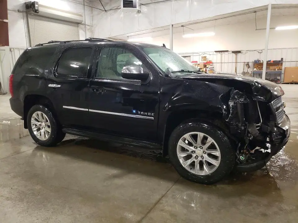 2010 CHEVROLET TAHOE K1500 LTZ  