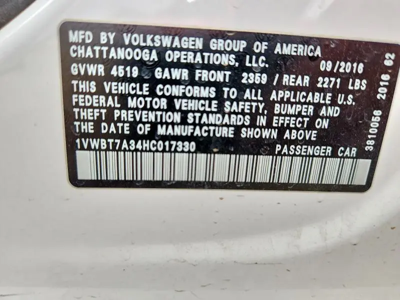 2017 VOLKSWAGEN PASSAT SE  
