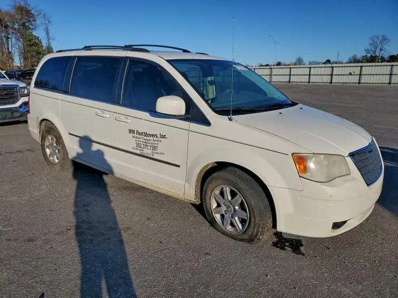 2010 CHRYSLER TOWN & COUNTRY TOURING  