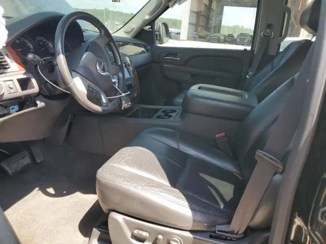 2011 GMC YUKON SLT  