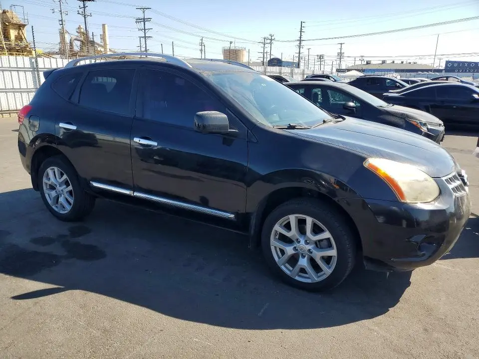 2012 NISSAN ROGUE S  