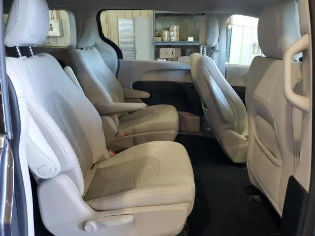 2018 CHRYSLER PACIFICA HYBRID TOURING PLUS  