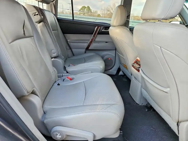 2012 TOYOTA HIGHLANDER LIMITED  