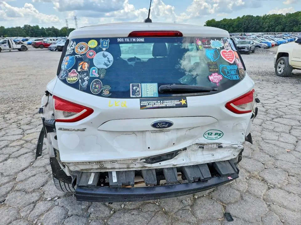 2016 FORD ESCAPE S  