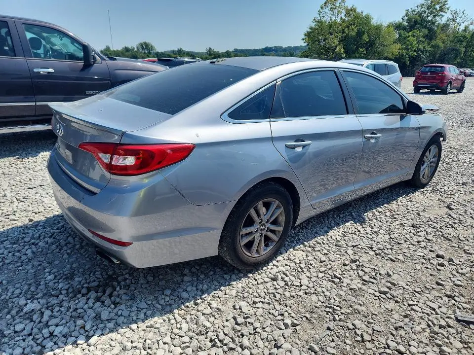 2016 HYUNDAI SONATA SE  