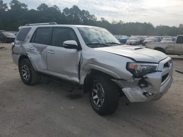 2018 TOYOTA 4RUNNER SR5/SR5 PREMIUM  