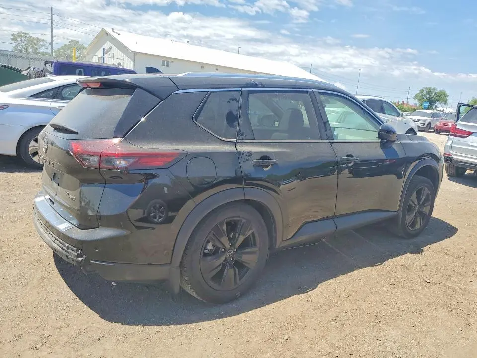 2024 NISSAN ROGUE SL  