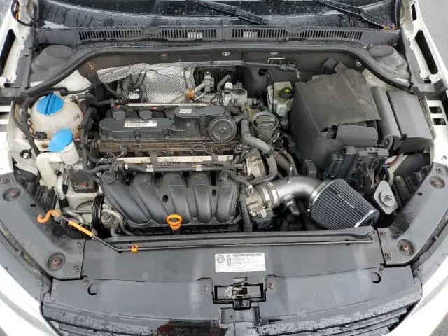 2012 VOLKSWAGEN JETTA SE  