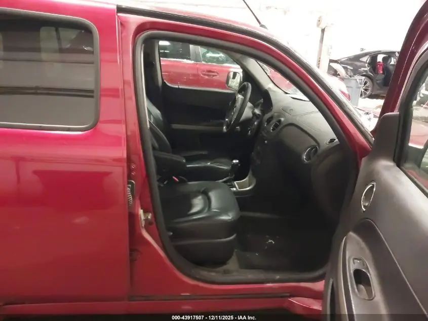 2010 CHEVROLET HHR LT