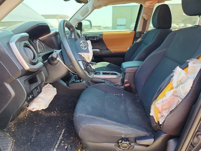 2019 TOYOTA TACOMA SR5 V6  