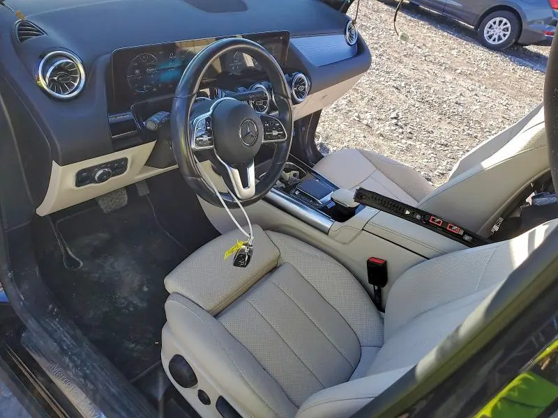 2022 MERCEDES-BENZ GLA 250 4MATIC  