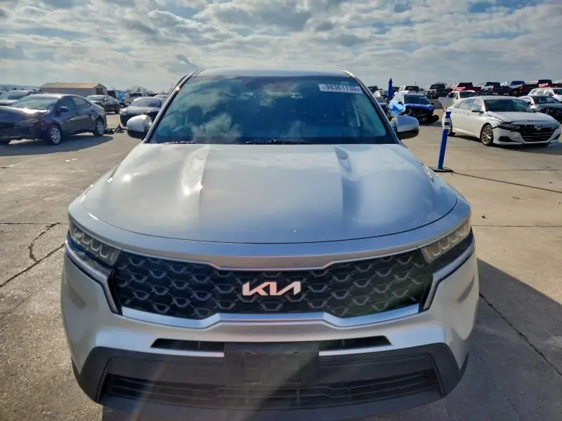 2022 KIA SORENTO LX  