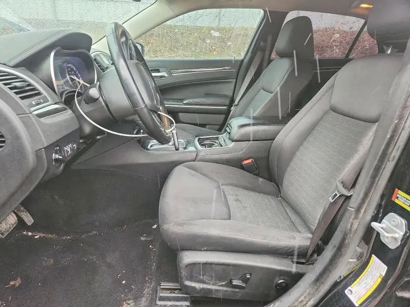 2019 CHRYSLER 300 TOURING  