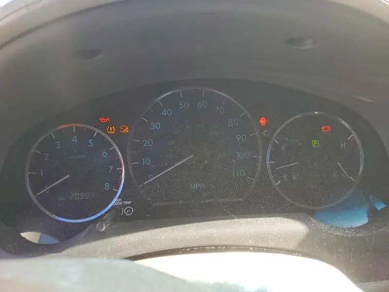 2010 TOYOTA SIENNA LE 7-PASSENGER  