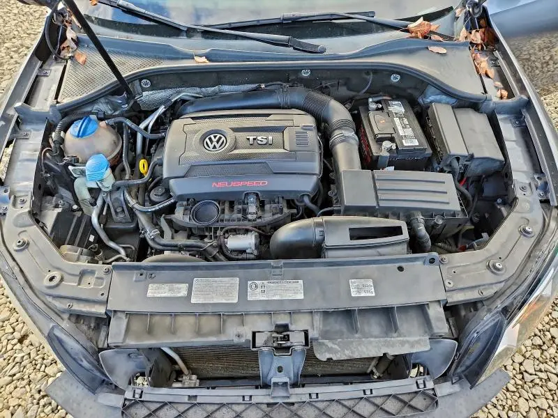 2014 VOLKSWAGEN PASSAT S  