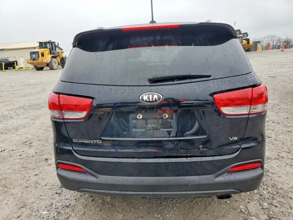 2017 KIA SORENTO LX V6  