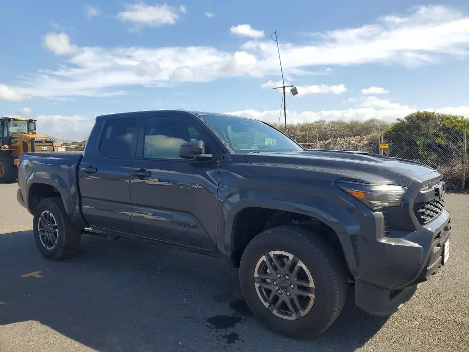 2025 TOYOTA TACOMA DOUBLE CAB  