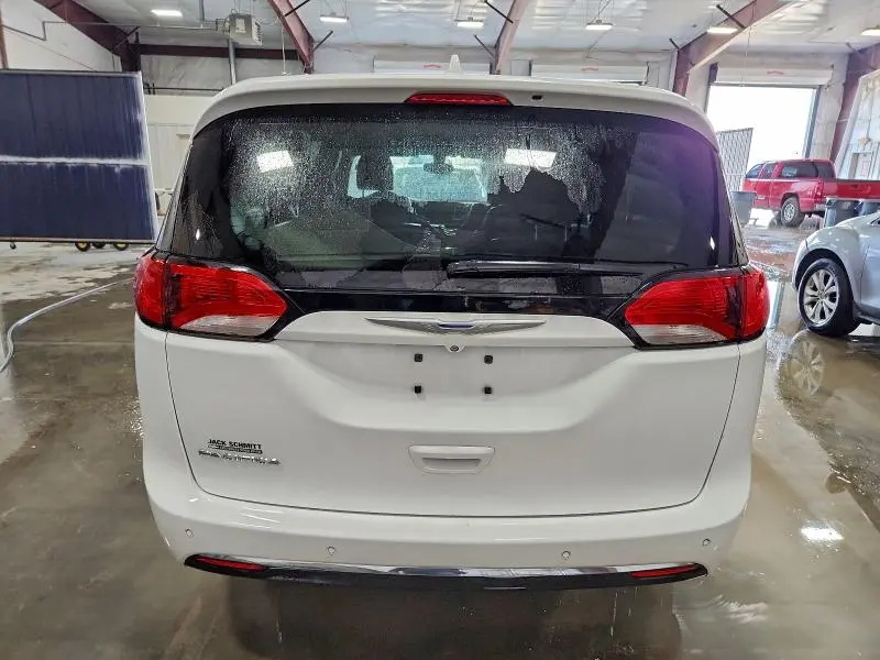 2017 CHRYSLER PACIFICA TOURING L PLUS  