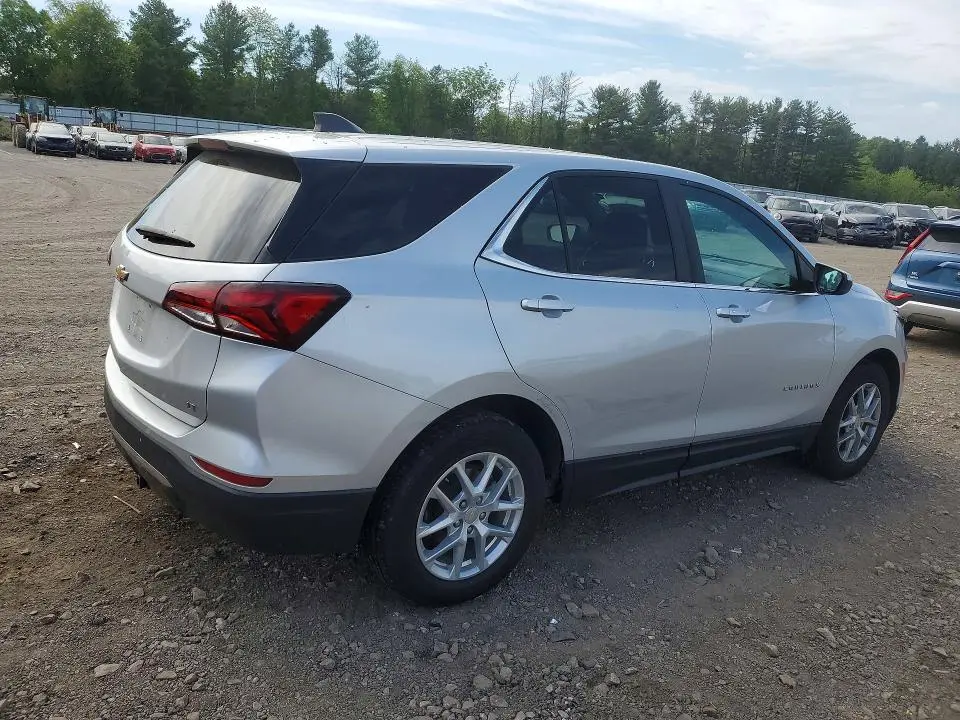 2022 CHEVROLET EQUINOX LT  