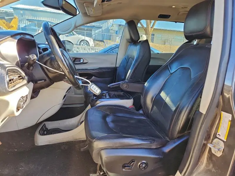 2020 CHRYSLER PACIFICA TOURING L  