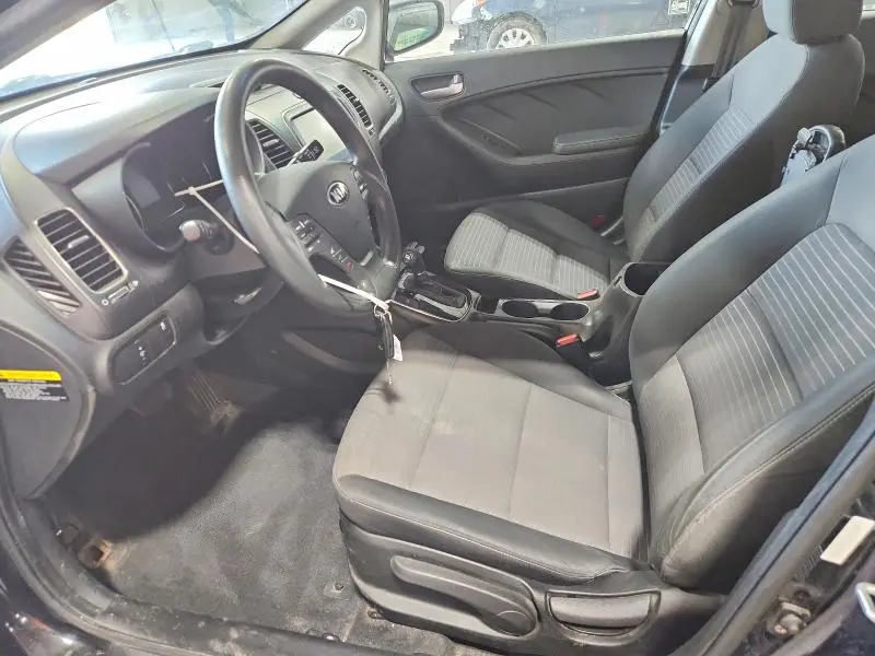 2018 KIA FORTE LX  