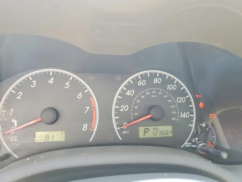 2010 TOYOTA COROLLA LE  