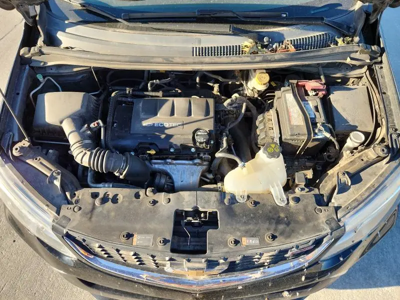 2017 CHEVROLET SONIC LT  