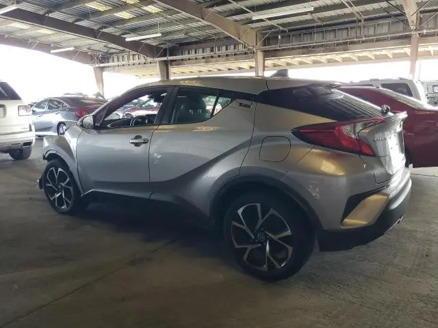 2019 TOYOTA C-HR XLE  