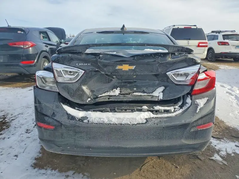 2018 CHEVROLET CRUZE LS  