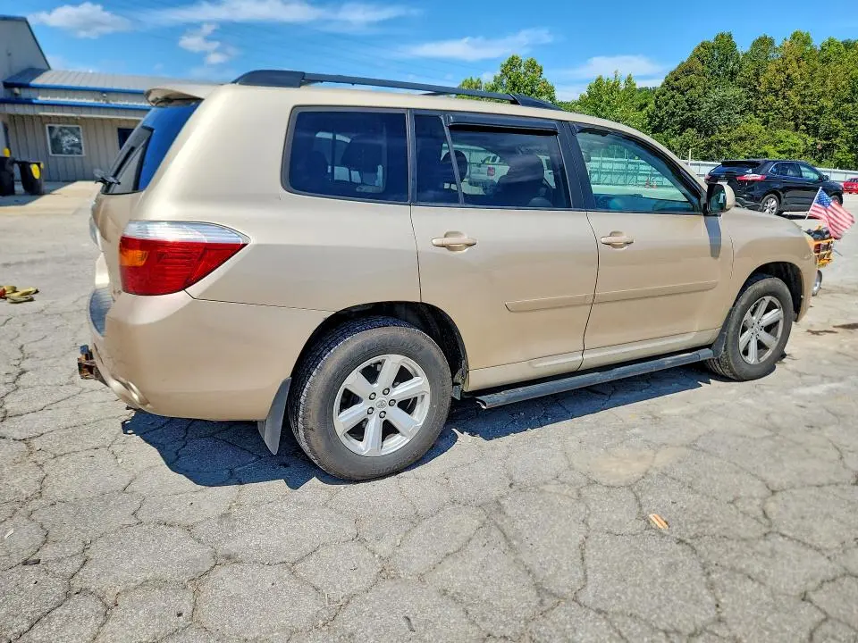 2010 TOYOTA HIGHLANDER SE  