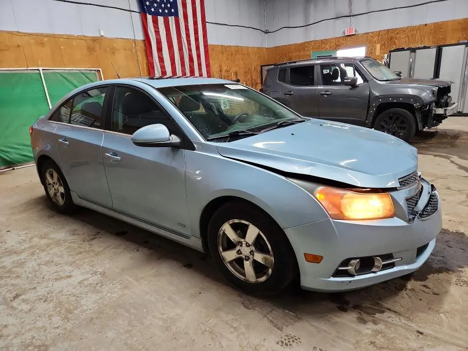 2012 CHEVROLET CRUZE LT  