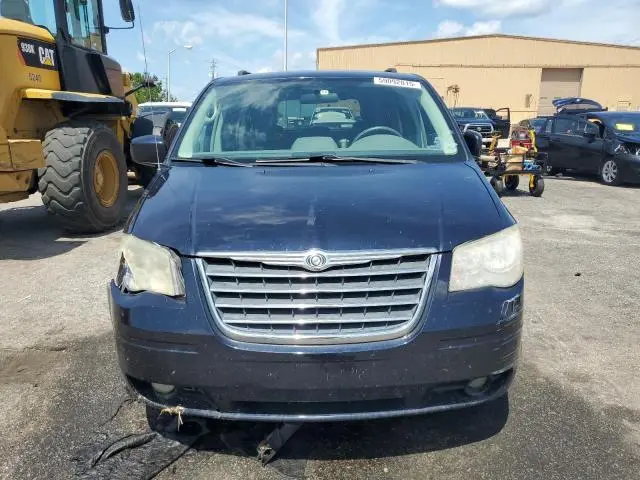 2010 CHRYSLER TOWN & COUNTRY TOURING  