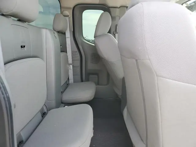 2021 NISSAN FRONTIER S  