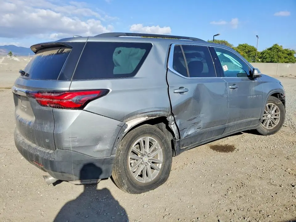 2023 CHEVROLET TRAVERSE LT  