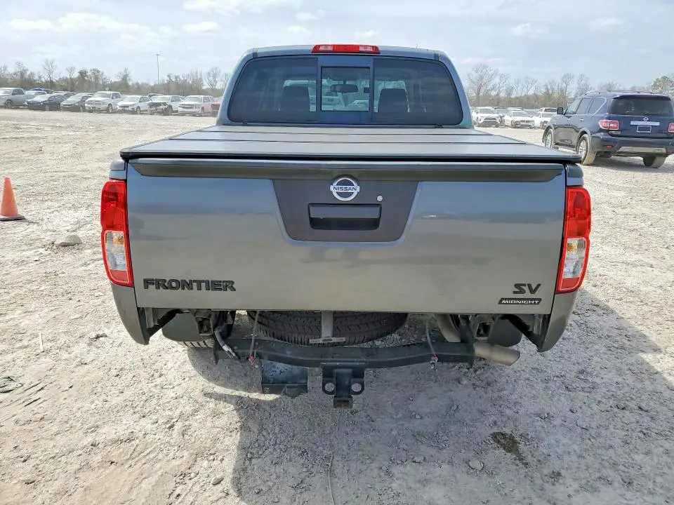 2018 NISSAN FRONTIER SV  