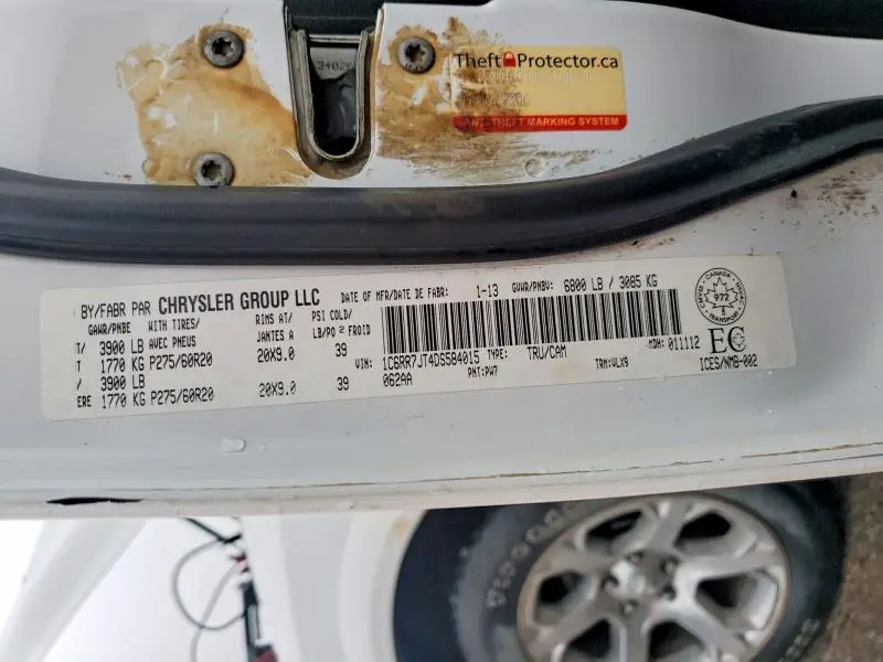 2013 RAM 1500 LARAMIE  