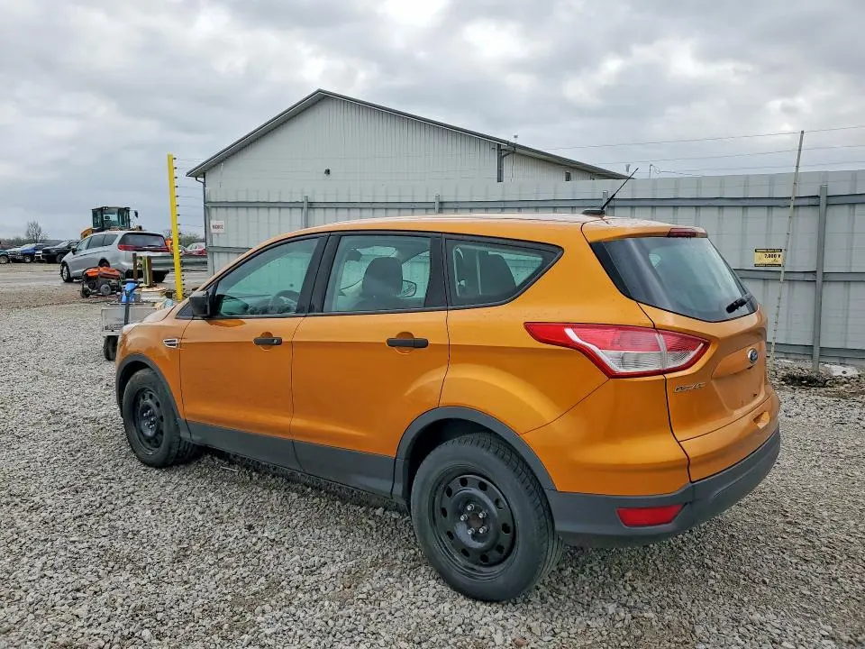 2016 FORD ESCAPE S  