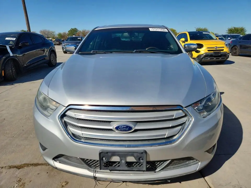 2016 FORD TAURUS LIMITED  