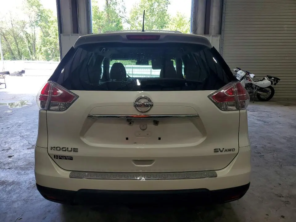 2016 NISSAN ROGUE SV  
