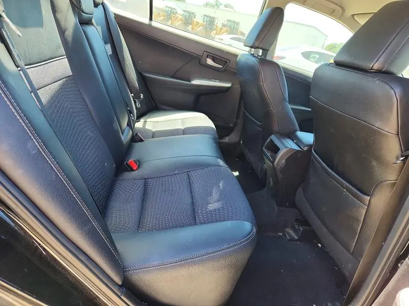 2012 TOYOTA CAMRY SE  