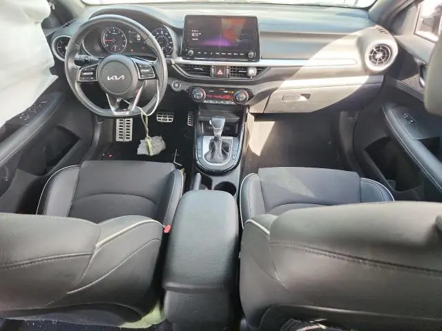 2023 KIA FORTE GT LINE  