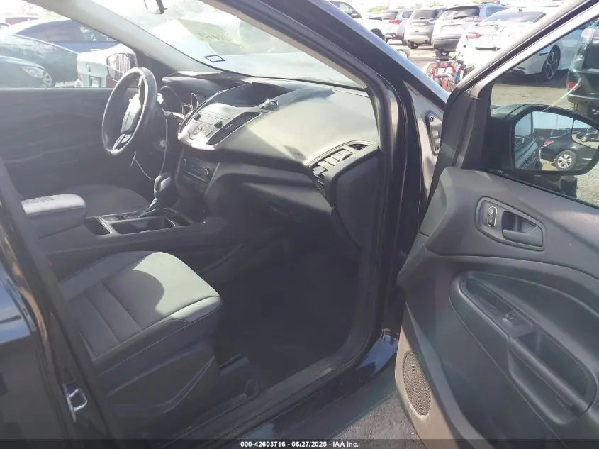 2019 FORD ESCAPE S