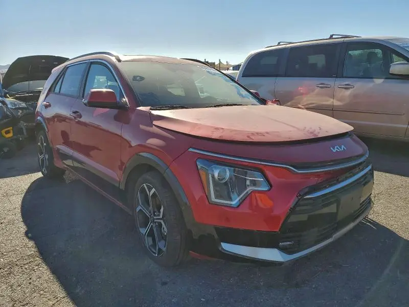 2023 KIA NIRO EX  